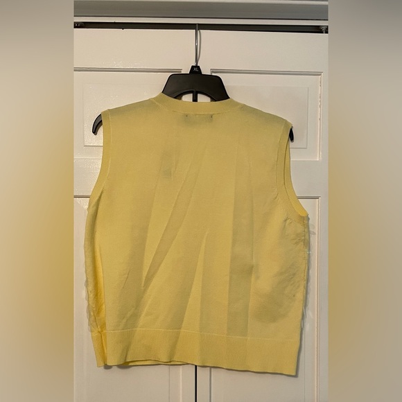 NWT New York & Company V Neck Paillette Sequin Vest - Picture 4 of 6